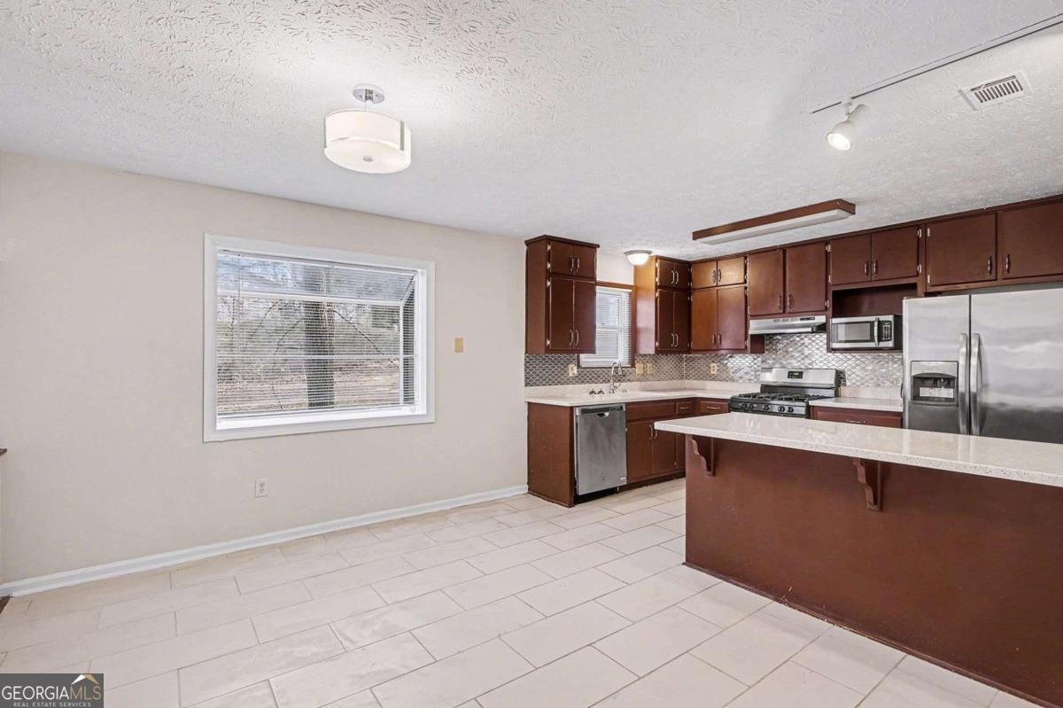 10338 Canyon Trail Jonesboro - Photo 13