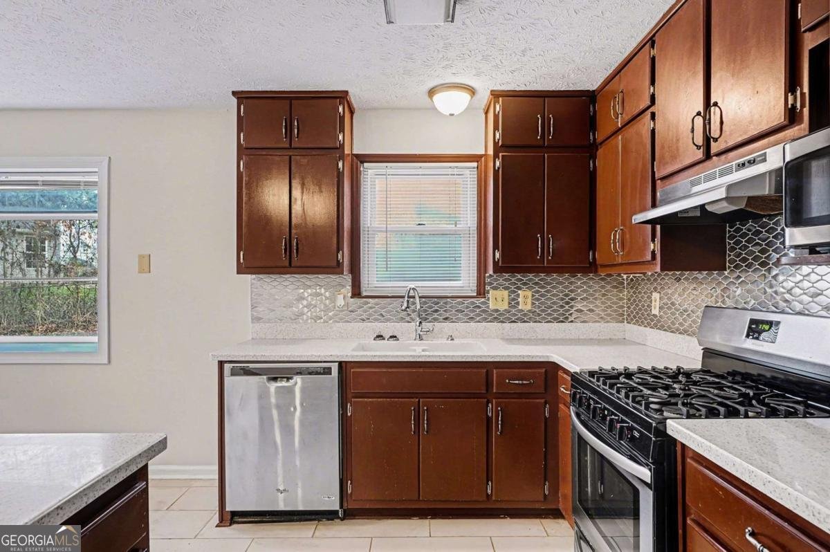 10338 Canyon Trail Jonesboro - Photo 17