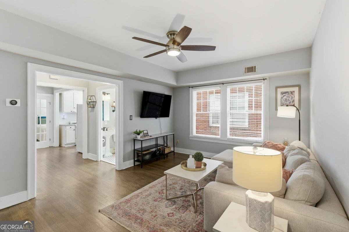 673 Boulevard Atlanta - Photo 1