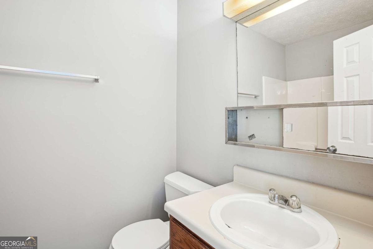 2049 Charter Lane Lithonia - Photo 12