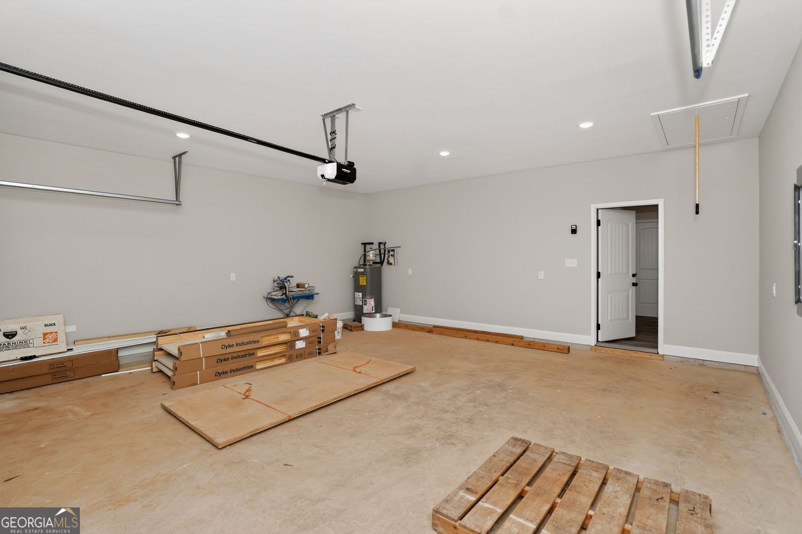 422 Maddox Road Griffin - Photo 31