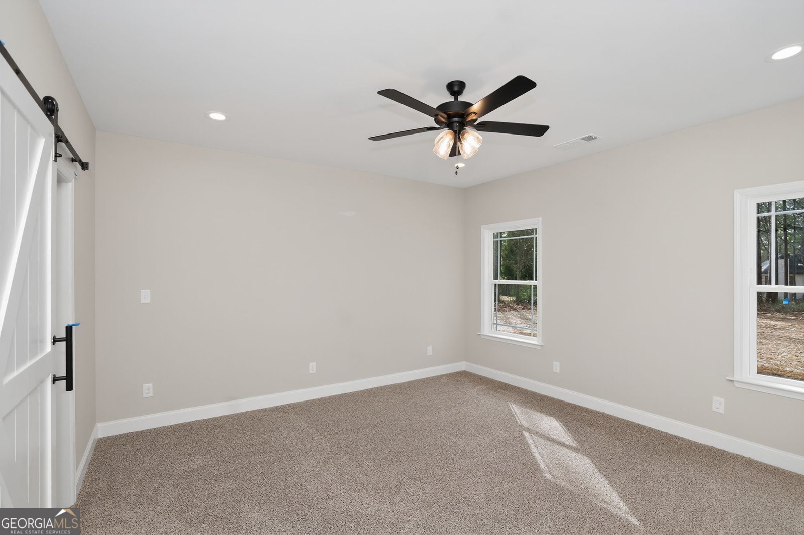 422 Maddox Road Griffin - Photo 32