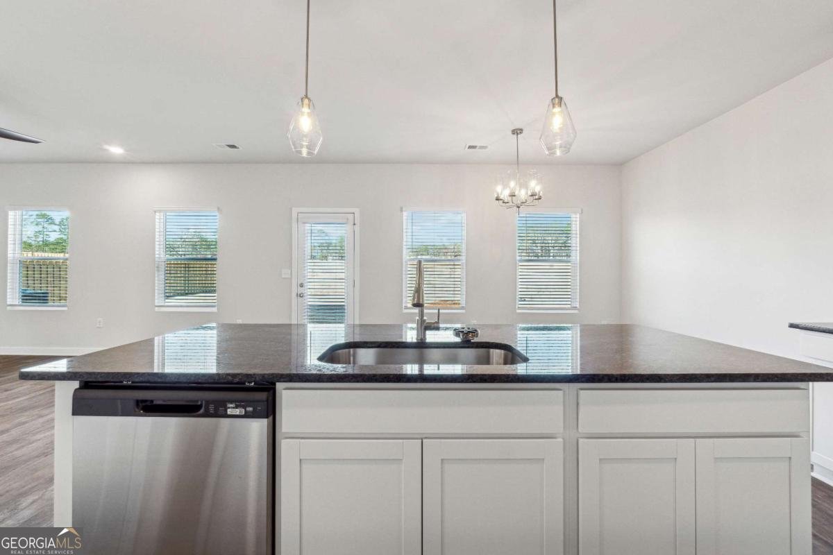 245 Orwell Drive Social Circle - Photo 7