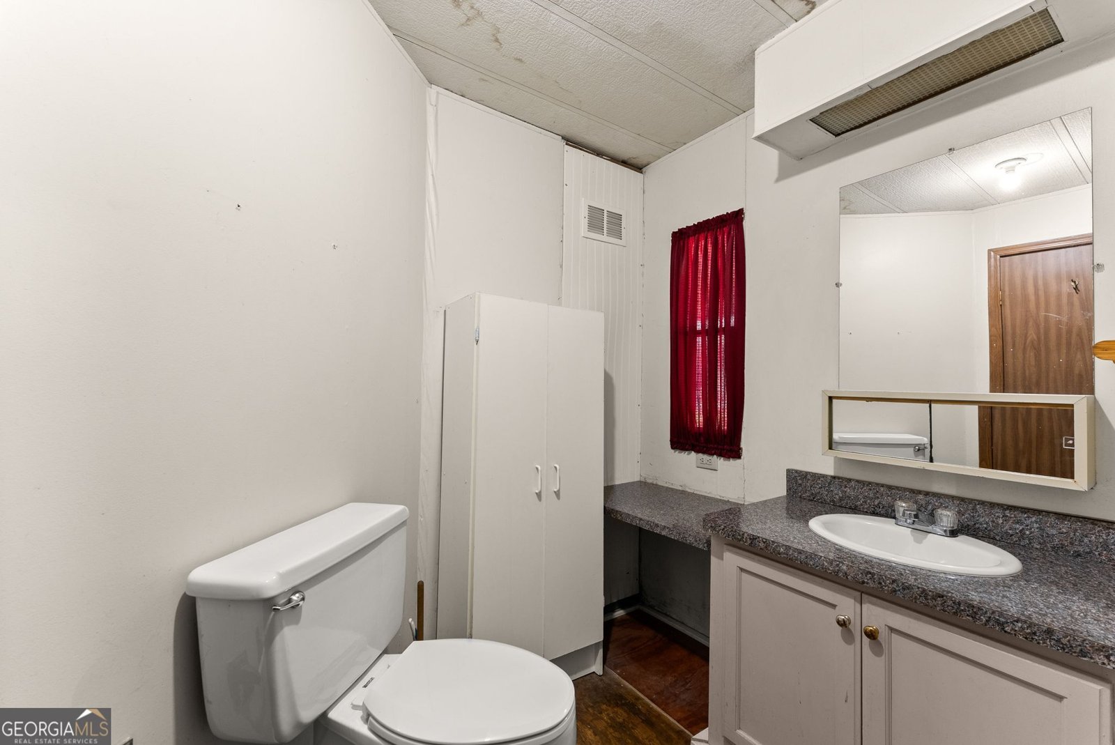 6064 Lights Ferry Road Flowery Branch - Photo 16