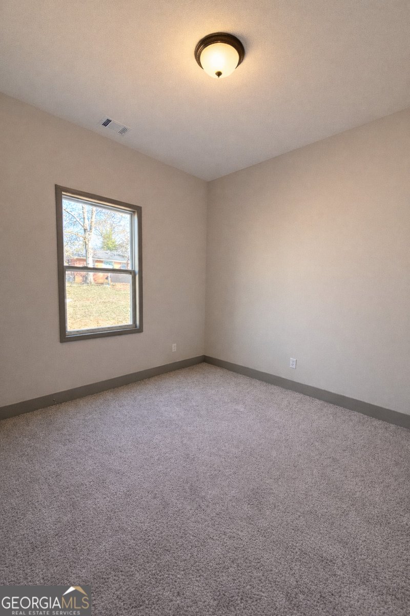 6102 Worsham Street Covington - Photo 10