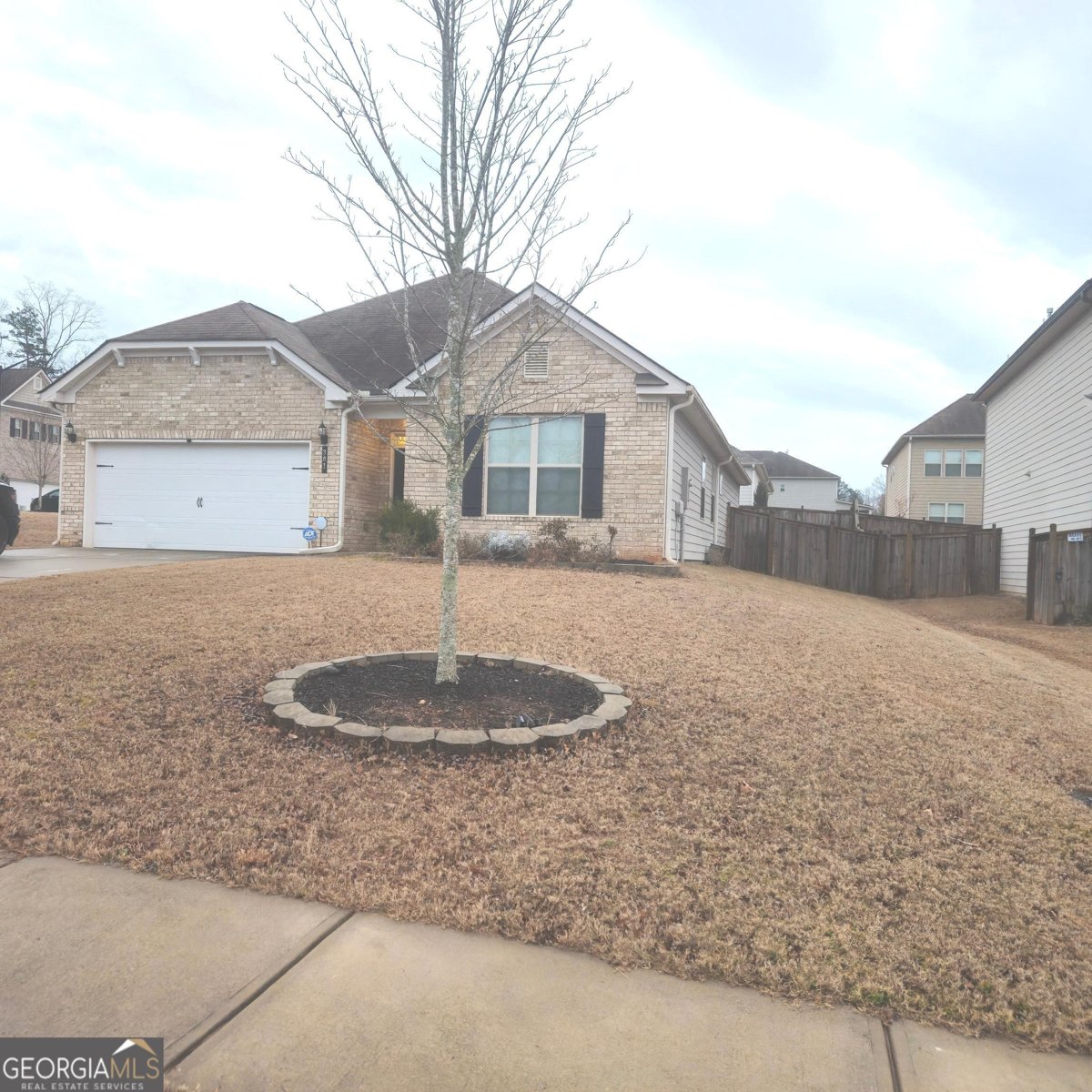 301 Buckpasser Court Acworth - Photo 1