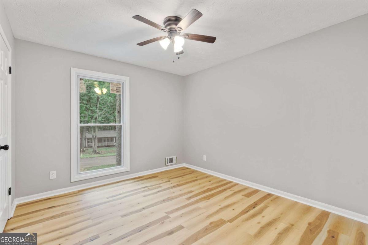 1097 Wildwood Lane Lawrenceville - Photo 14