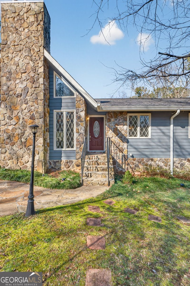 175 Flat Creek Court Fayetteville - Photo 12