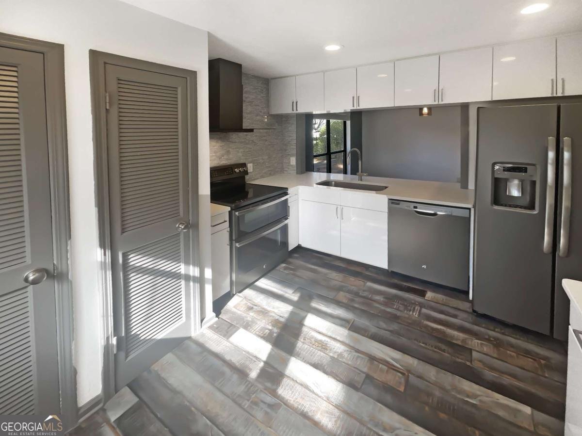 2011 Variations Drive Atlanta - Photo 9