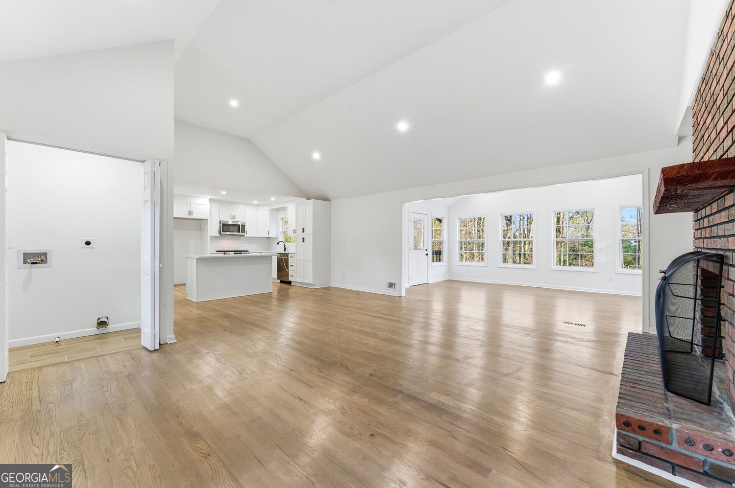 1715 Crestline Drive Atlanta - Photo 8