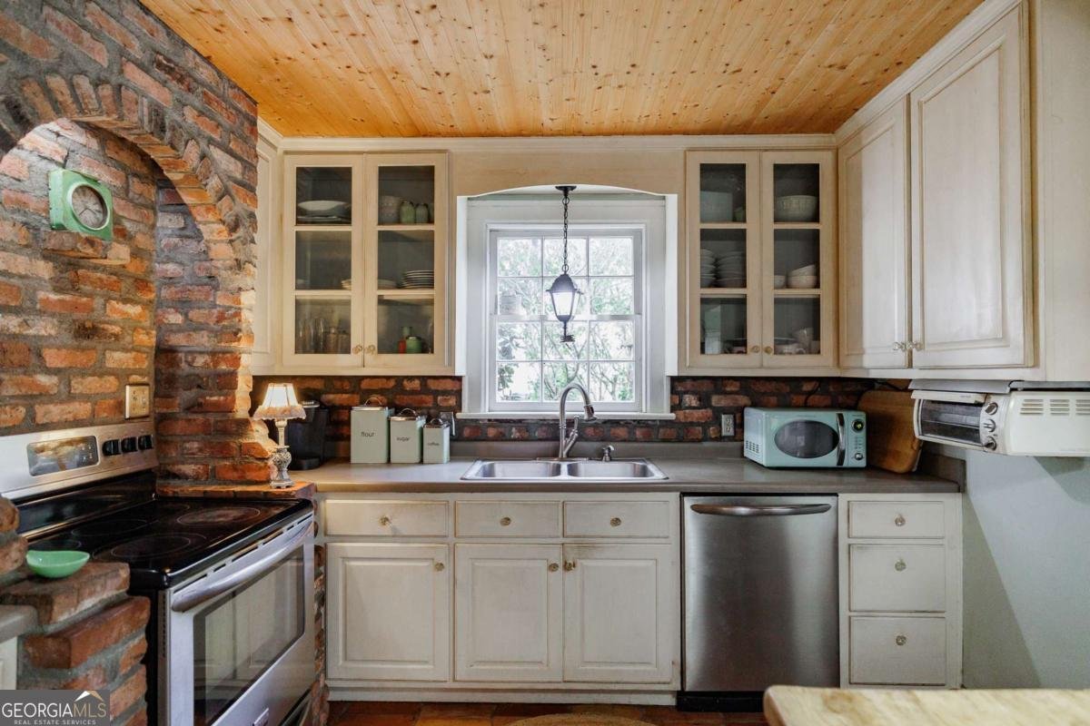 1697 Milledge Avenue Athens - Photo 17