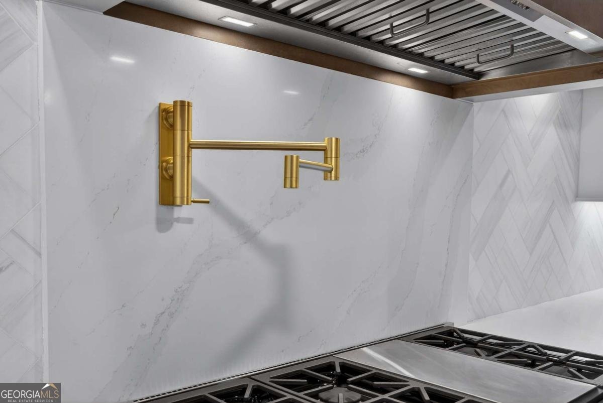 42 Chaucer Street Savannah - Photo 15