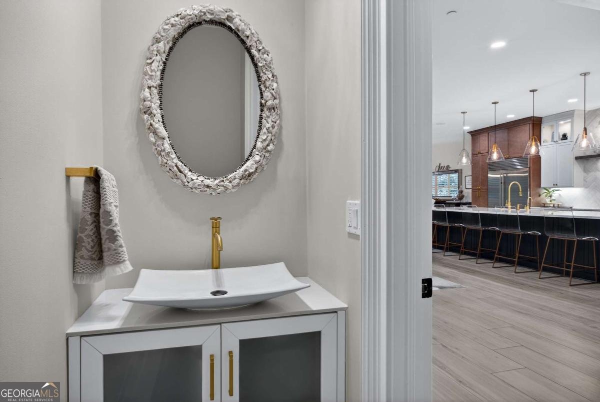 42 Chaucer Street Savannah - Photo 18