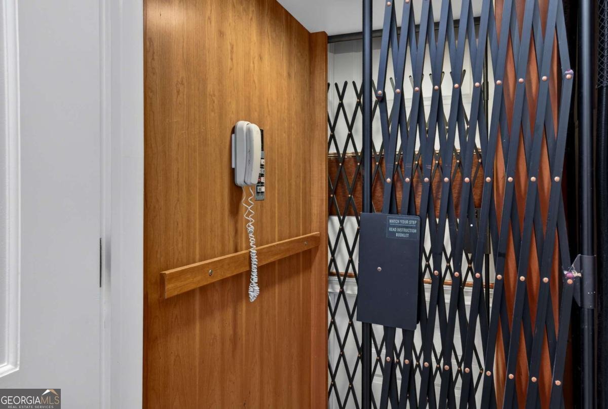 42 Chaucer Street Savannah - Photo 20