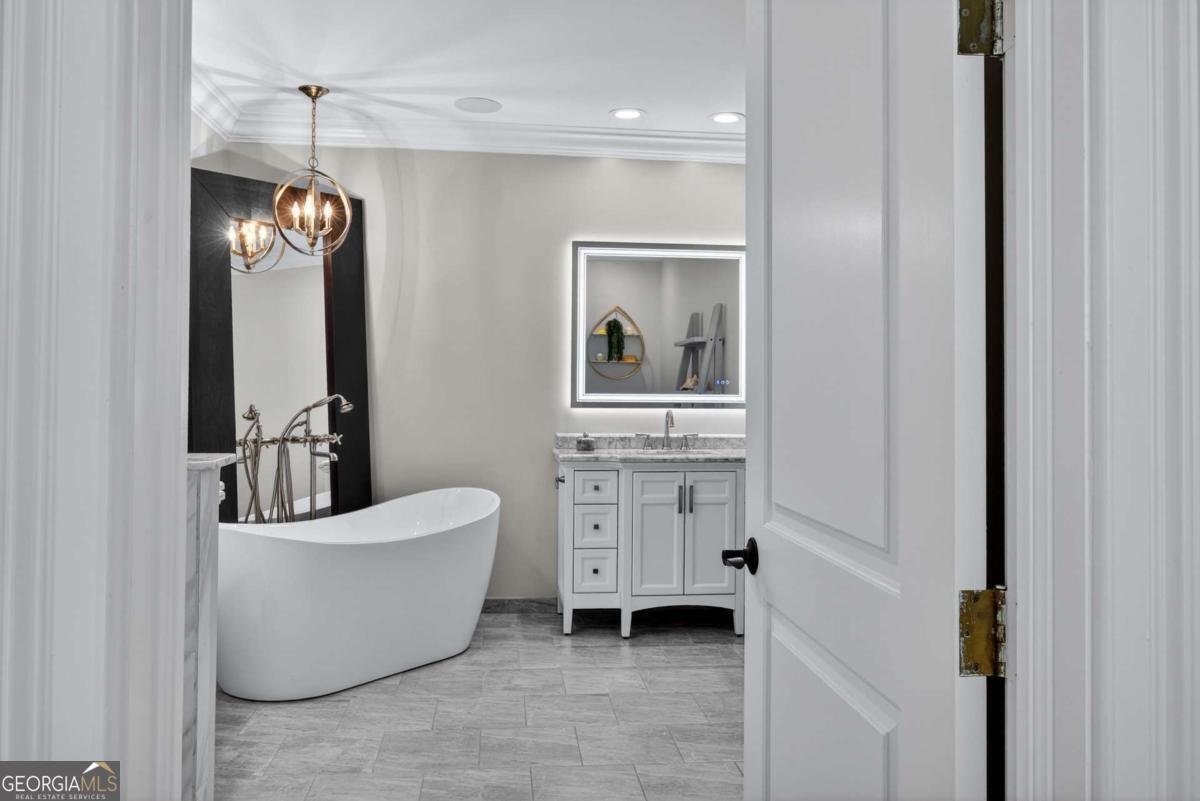 42 Chaucer Street Savannah - Photo 27