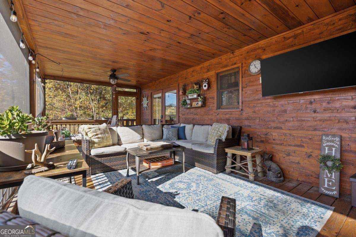 653 The Woods Road Mineral Bluff - Photo 31