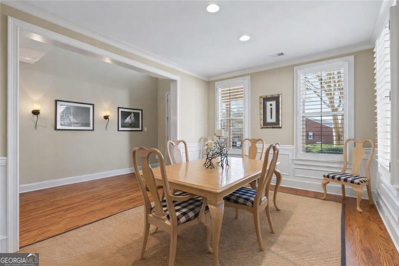 3010 Village Green Circle Roswell - Photo 9