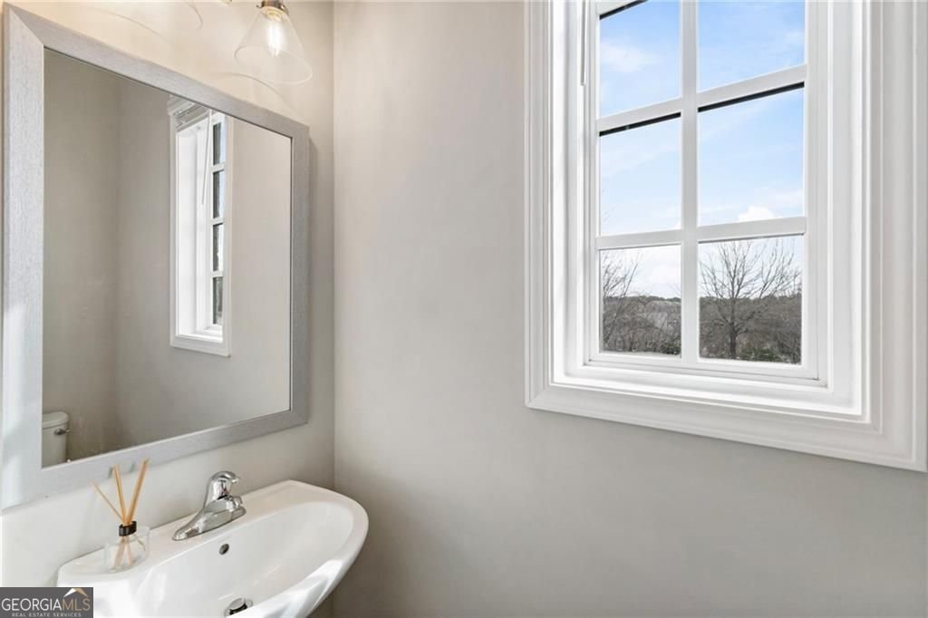 221 Britten Pass Alpharetta - Photo 18