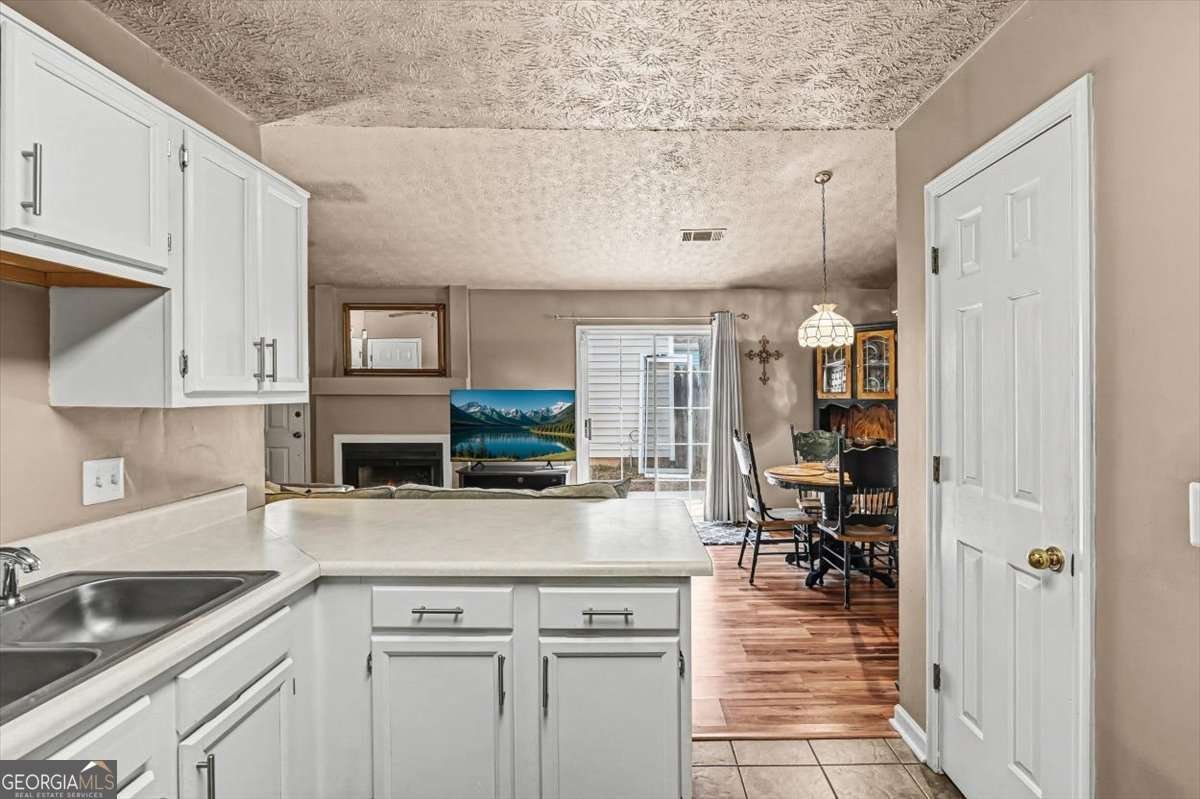 2636 Saint Charles Lane Kennesaw - Photo 15