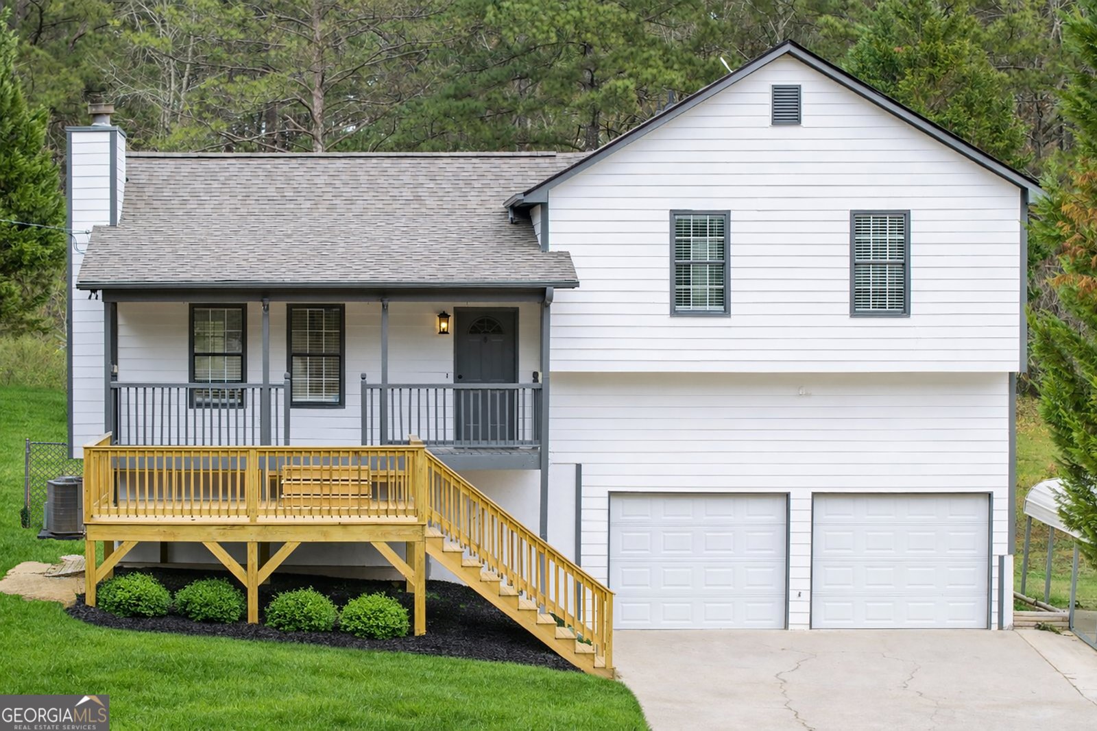 246 Hudson Circle Douglasville - Photo 1