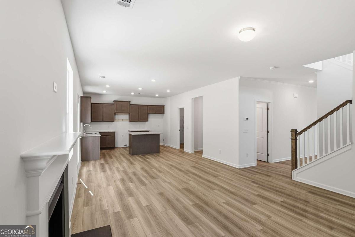 173 Bloomfield Circle Canton - Photo 6