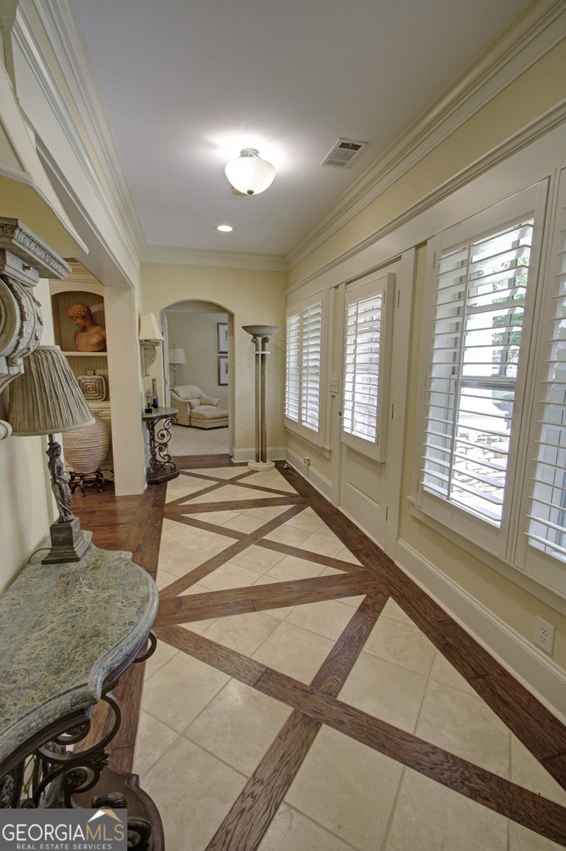 2689 Middlecreek Way Cumming - Photo 8