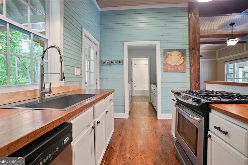 1830 Lost Mountain Road Powder Springs - Photo 13