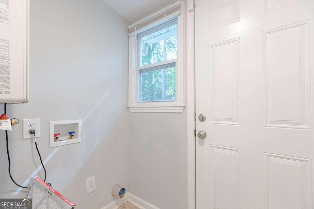 145 Holly Road Atlanta - Photo 13