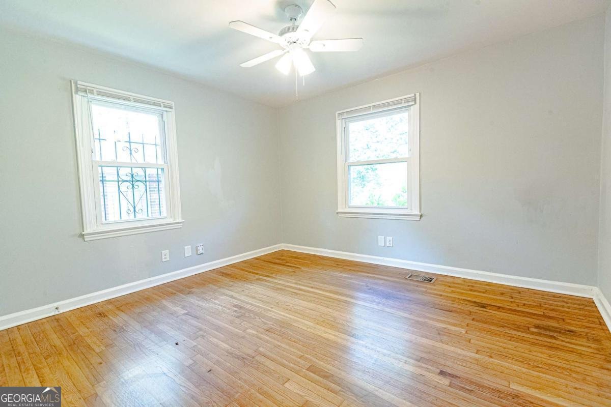 145 Holly Road Atlanta - Photo 14