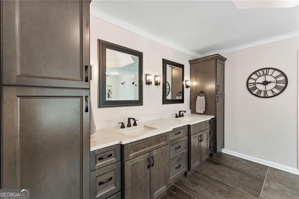 950 Post Oak Close Milton - Photo 43