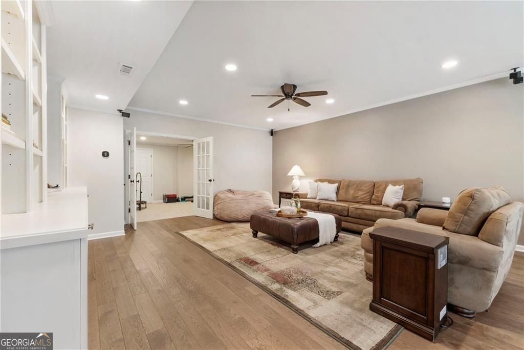 950 Post Oak Close Milton - Photo 57