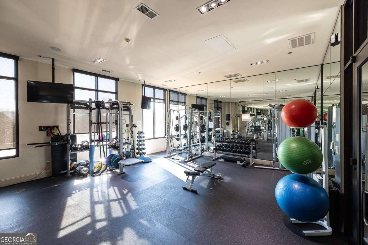 2277 Peachtree Road Atlanta - Photo 16