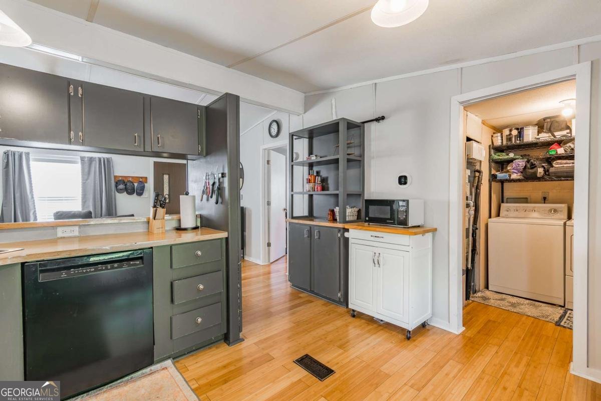 2253 Karen Lane Gainesville - Photo 15