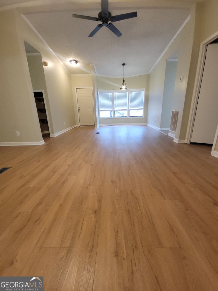 3241 Crest Highway Thomaston - Photo 10