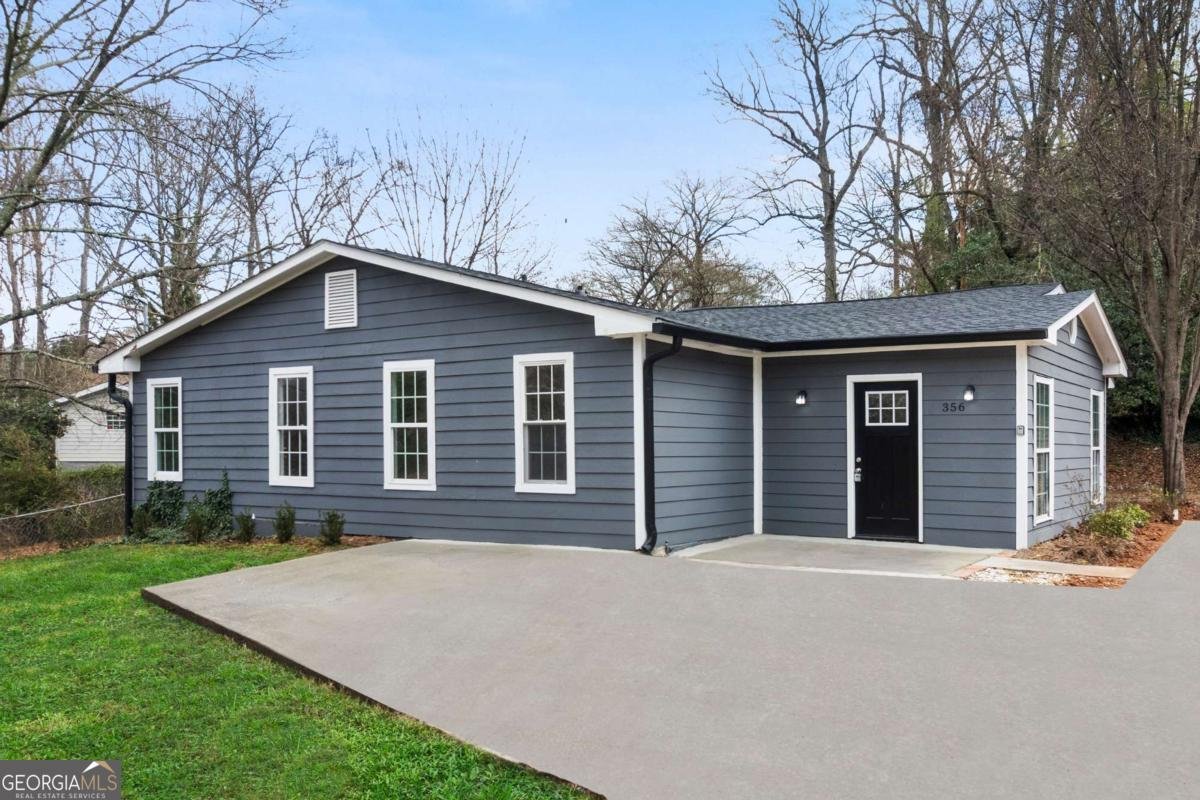 356 Lake Drive Atlanta - Photo 1