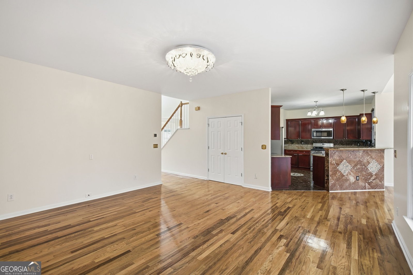 220 Ridge Bluff Lane Suwanee - Photo 13