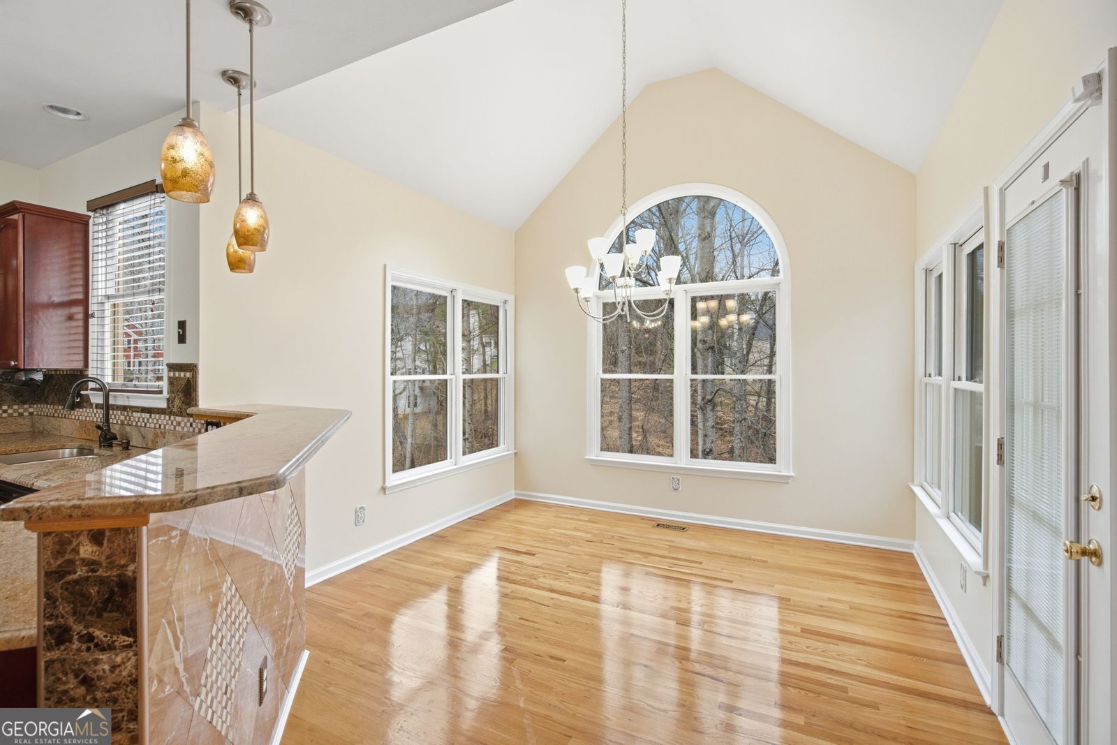 220 Ridge Bluff Lane Suwanee - Photo 15