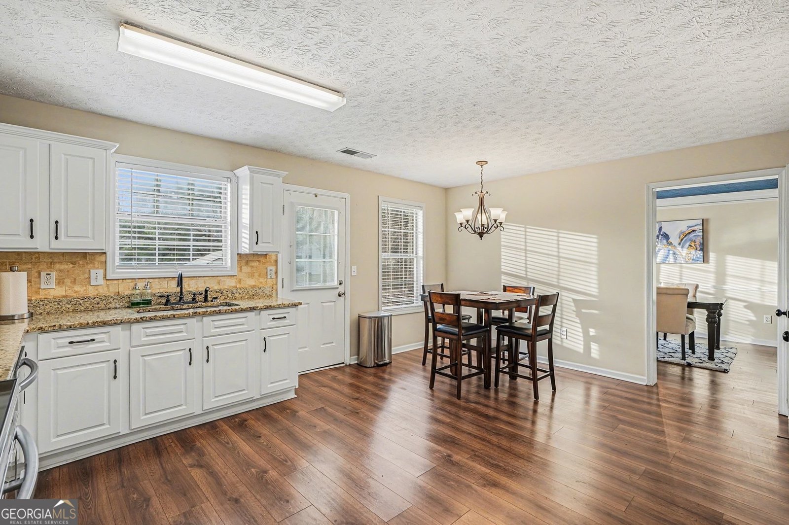 12203 Crestwood Court Fayetteville - Photo 10