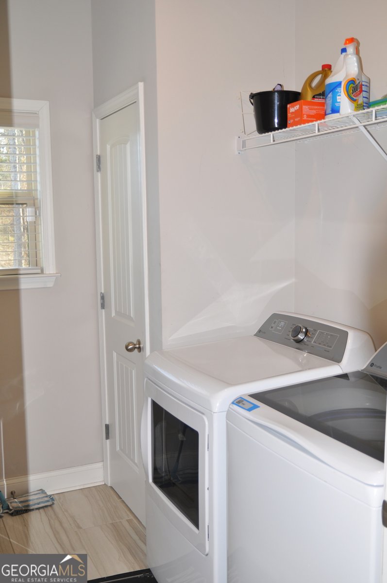 328 Smallwood Lane Douglasville - Photo 10