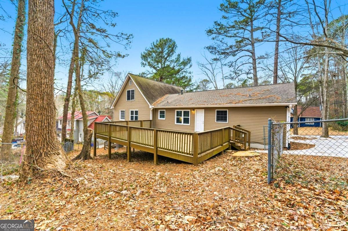 790 Pine Ridge Drive Stone Mountain - Photo 16