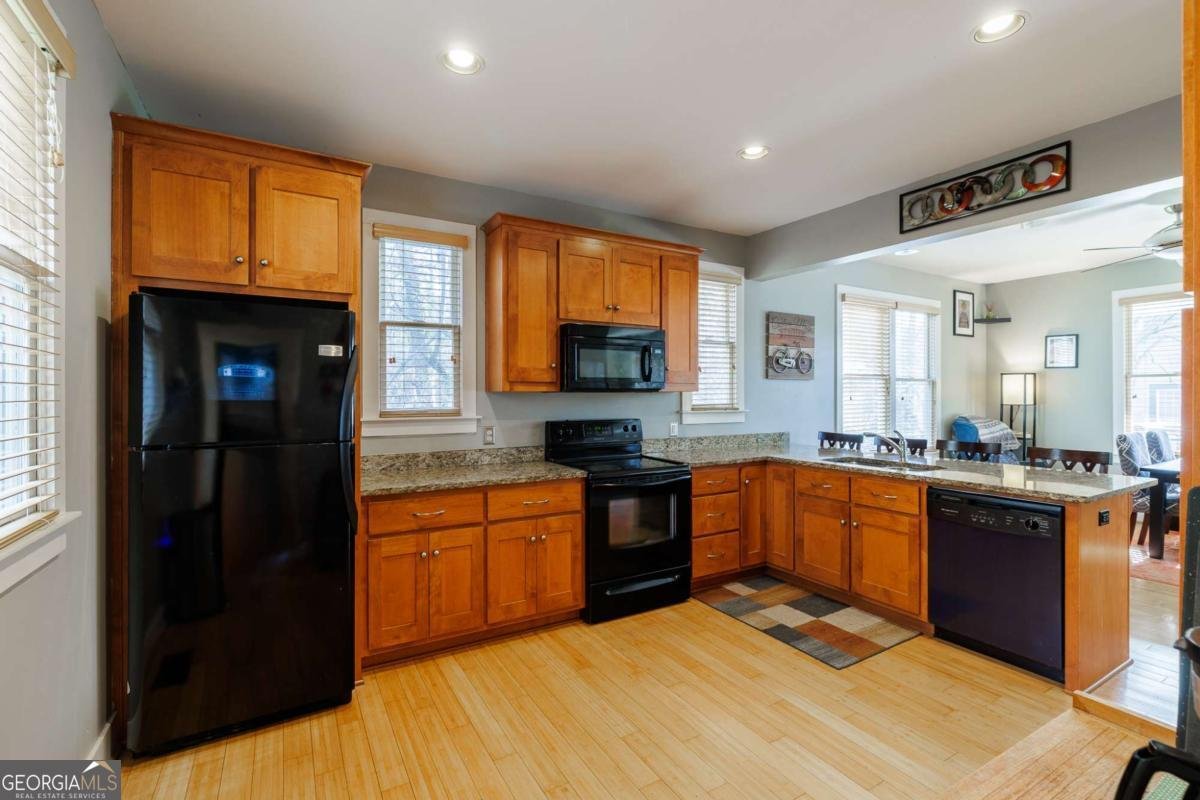 225 Fourth Street Athens - Photo 9