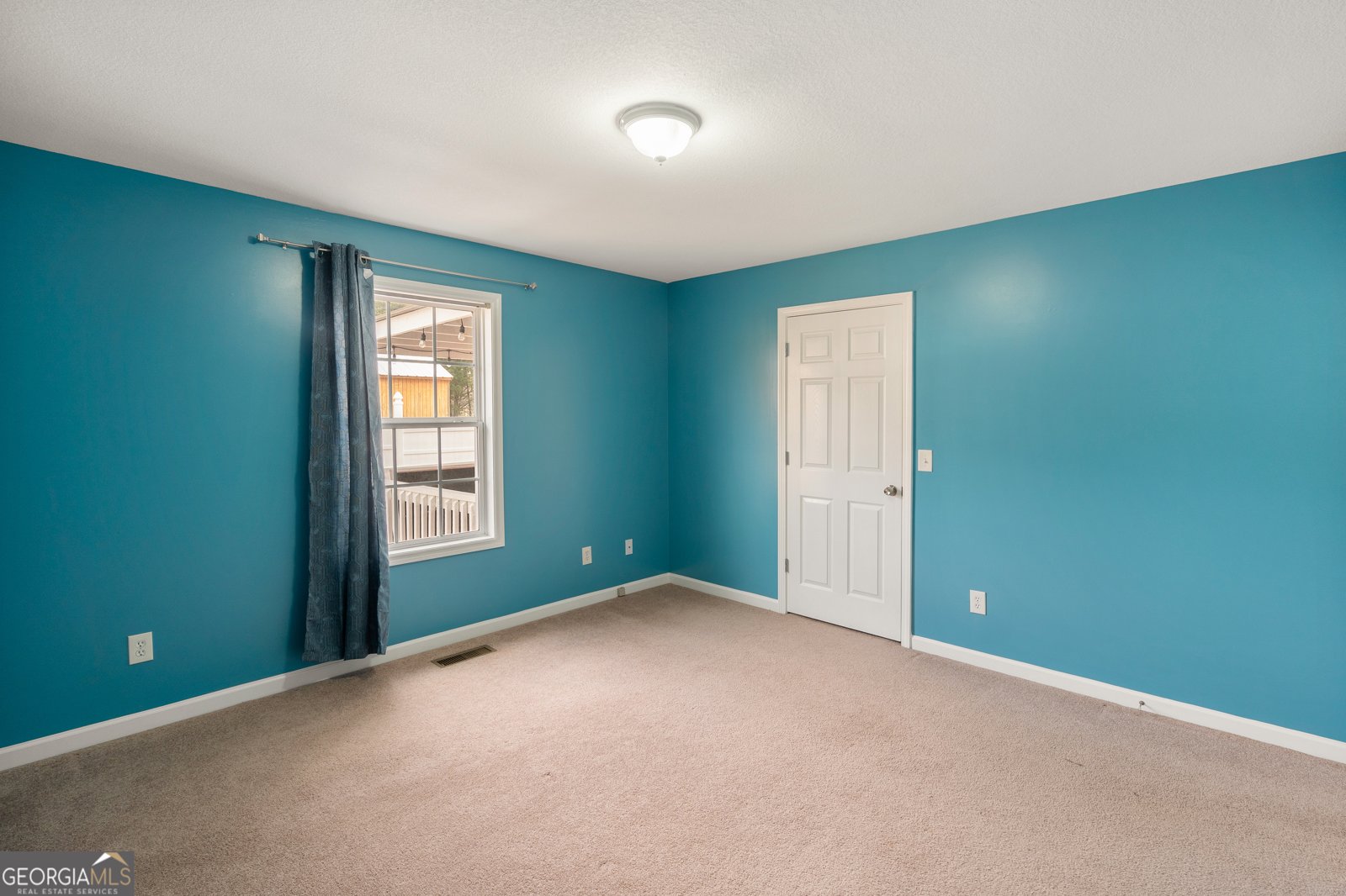 80 Columbus Chatsworth - Photo 32