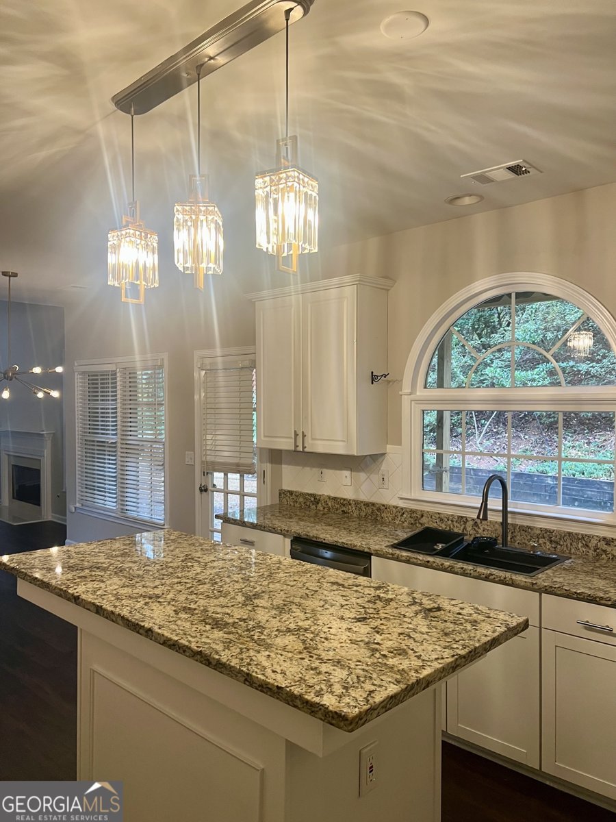 392 Brookwater Court Stone Mountain - Photo 10