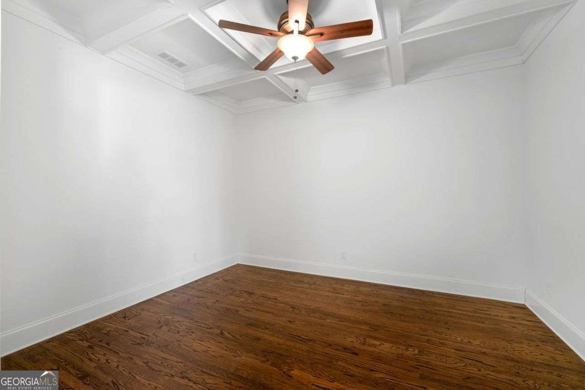 4650 Woodlawn Gates Lane Marietta - Photo 11