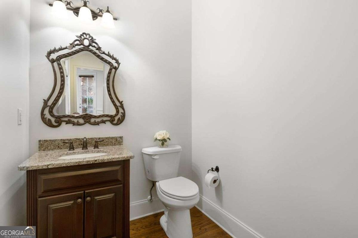 4650 Woodlawn Gates Lane Marietta - Photo 12