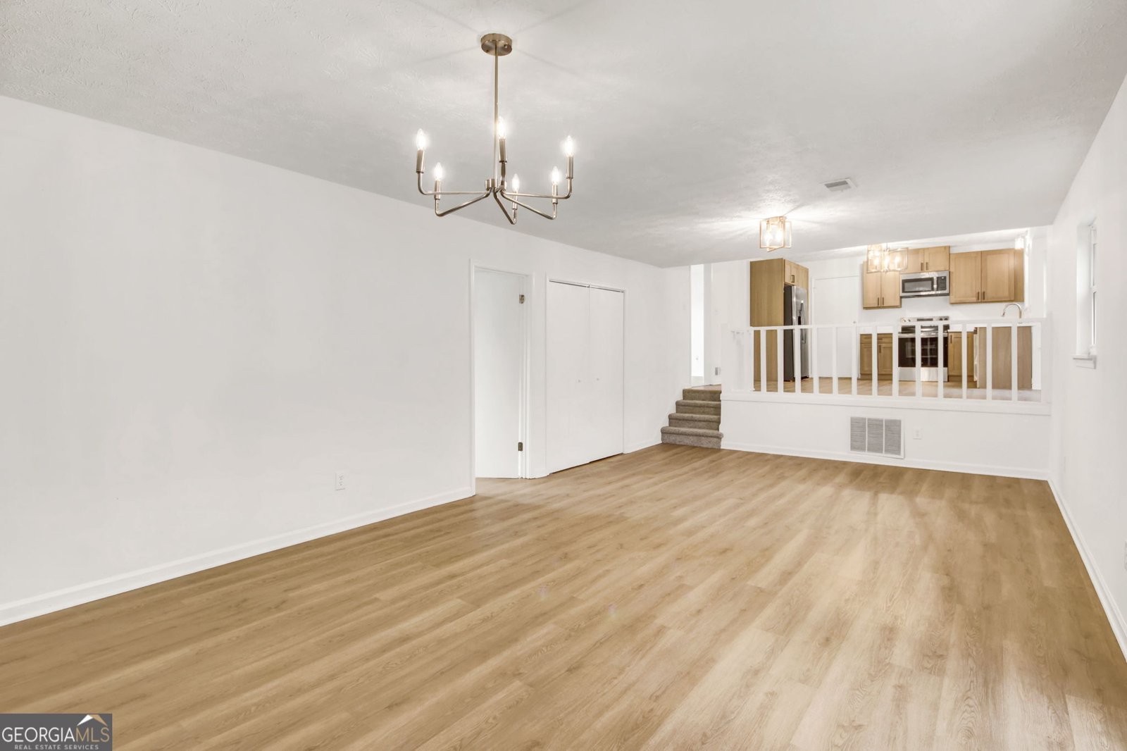 6470 Meadow Lark Drive Riverdale - Photo 12