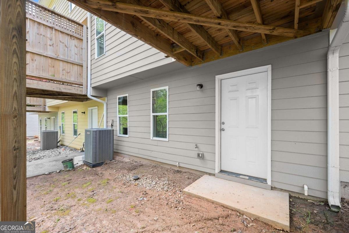 1536 Bluff Valley Circle Gainesville - Photo 20