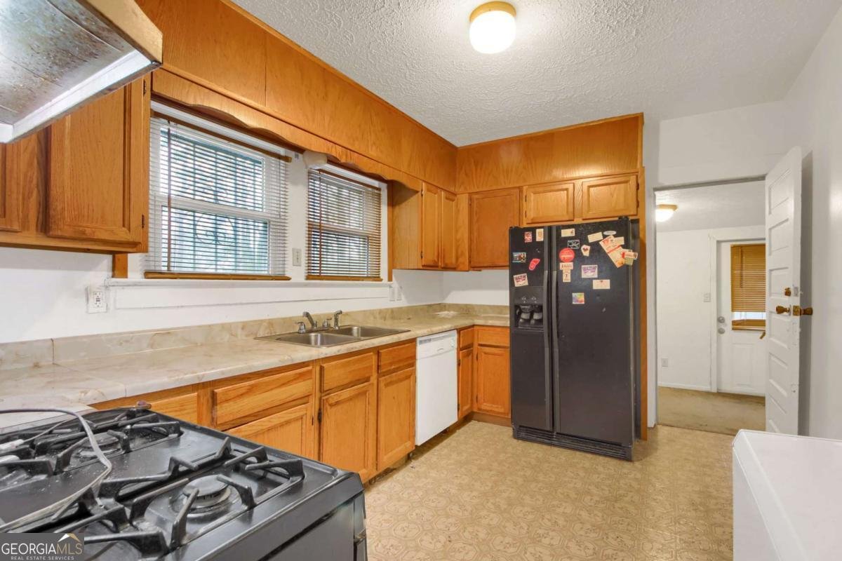 6950 Dodd Road Riverdale - Photo 14