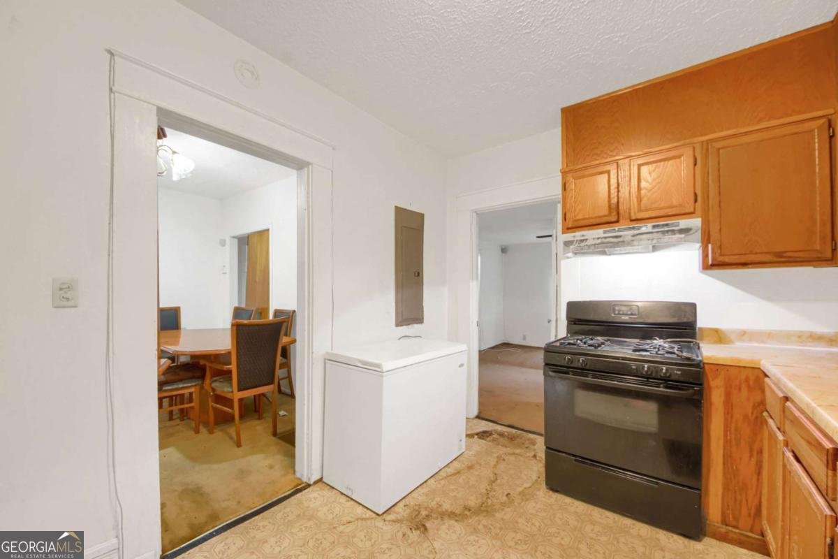 6950 Dodd Road Riverdale - Photo 16