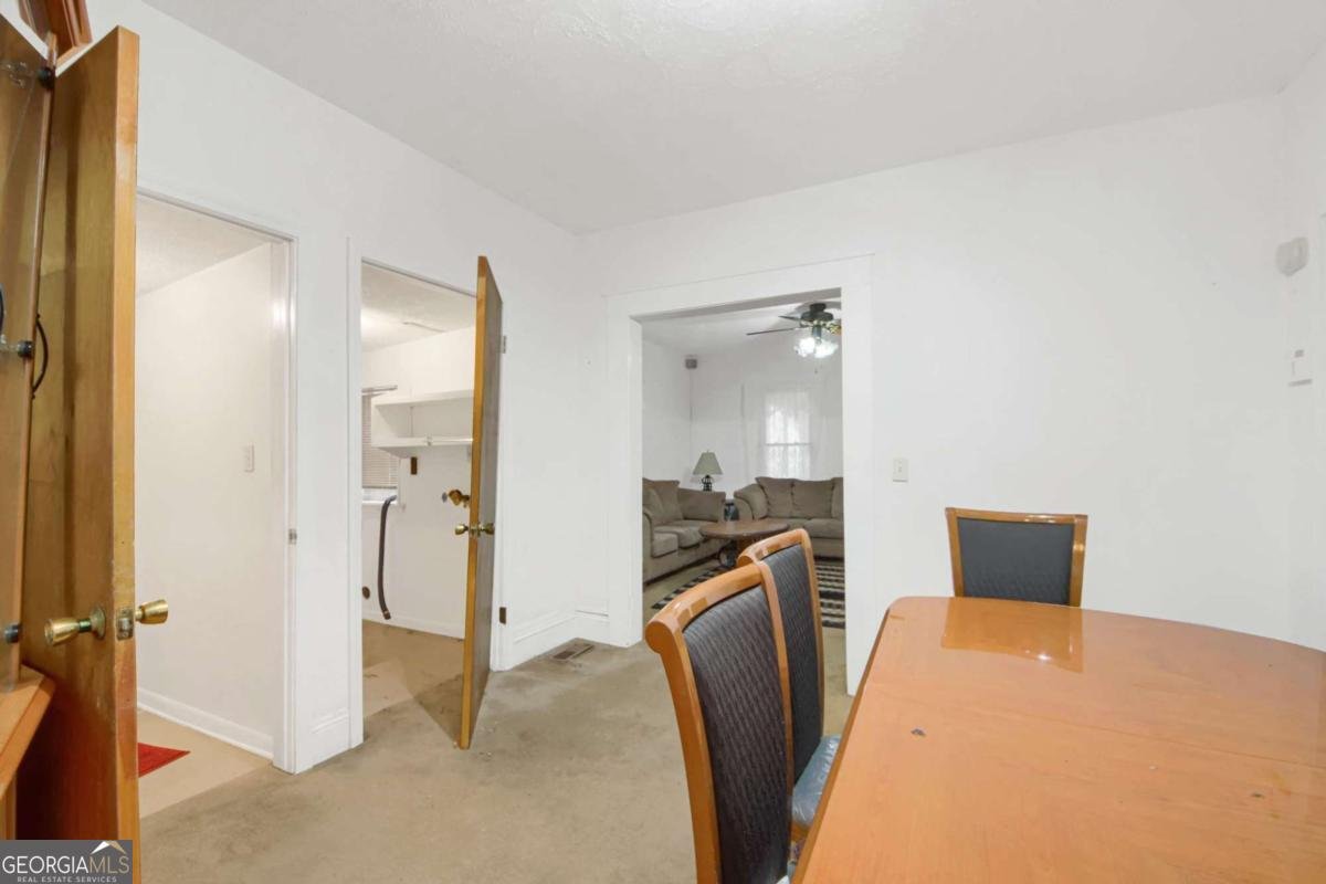 6950 Dodd Road Riverdale - Photo 17